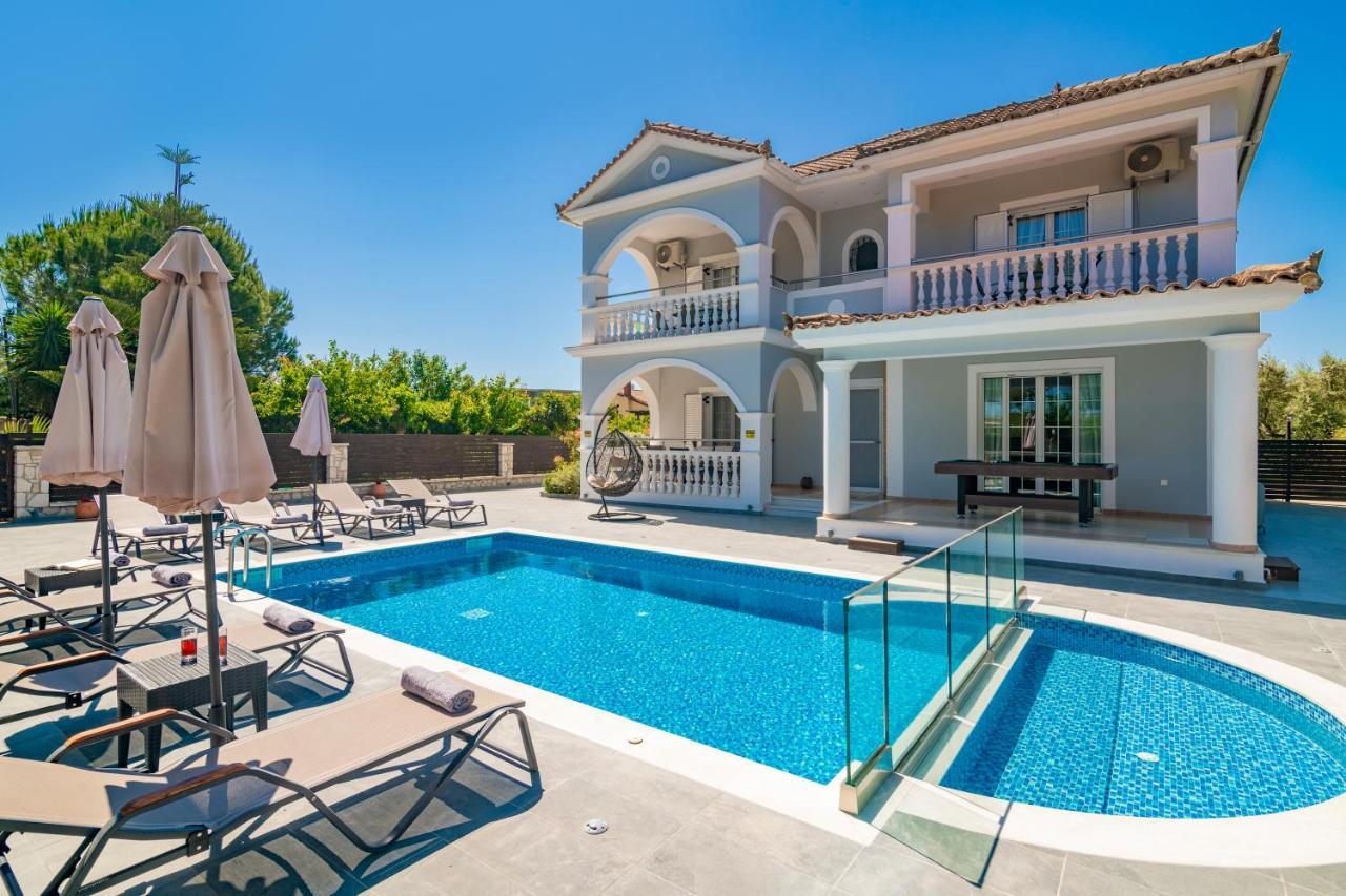 Luxury Villa Vanato & Pool Koukounariá Exterior foto